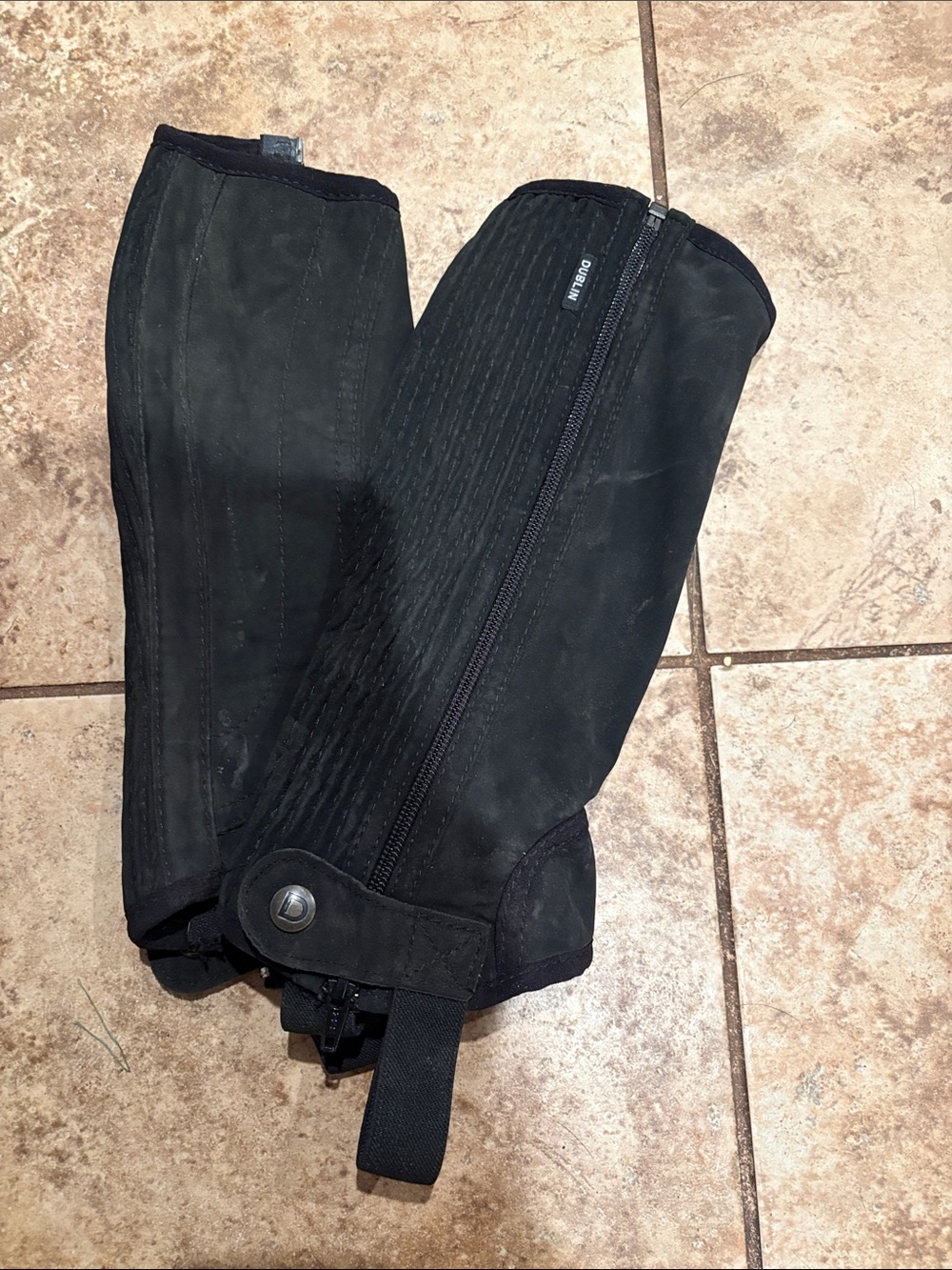 Kids Dublin Black suede half chaps